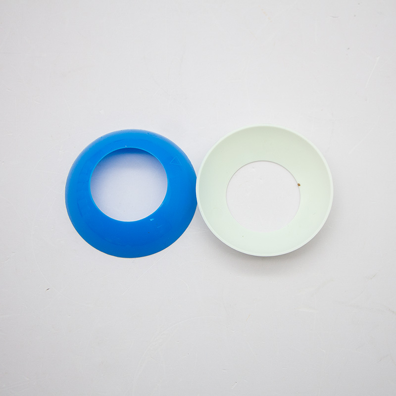 Spray tin can accessories